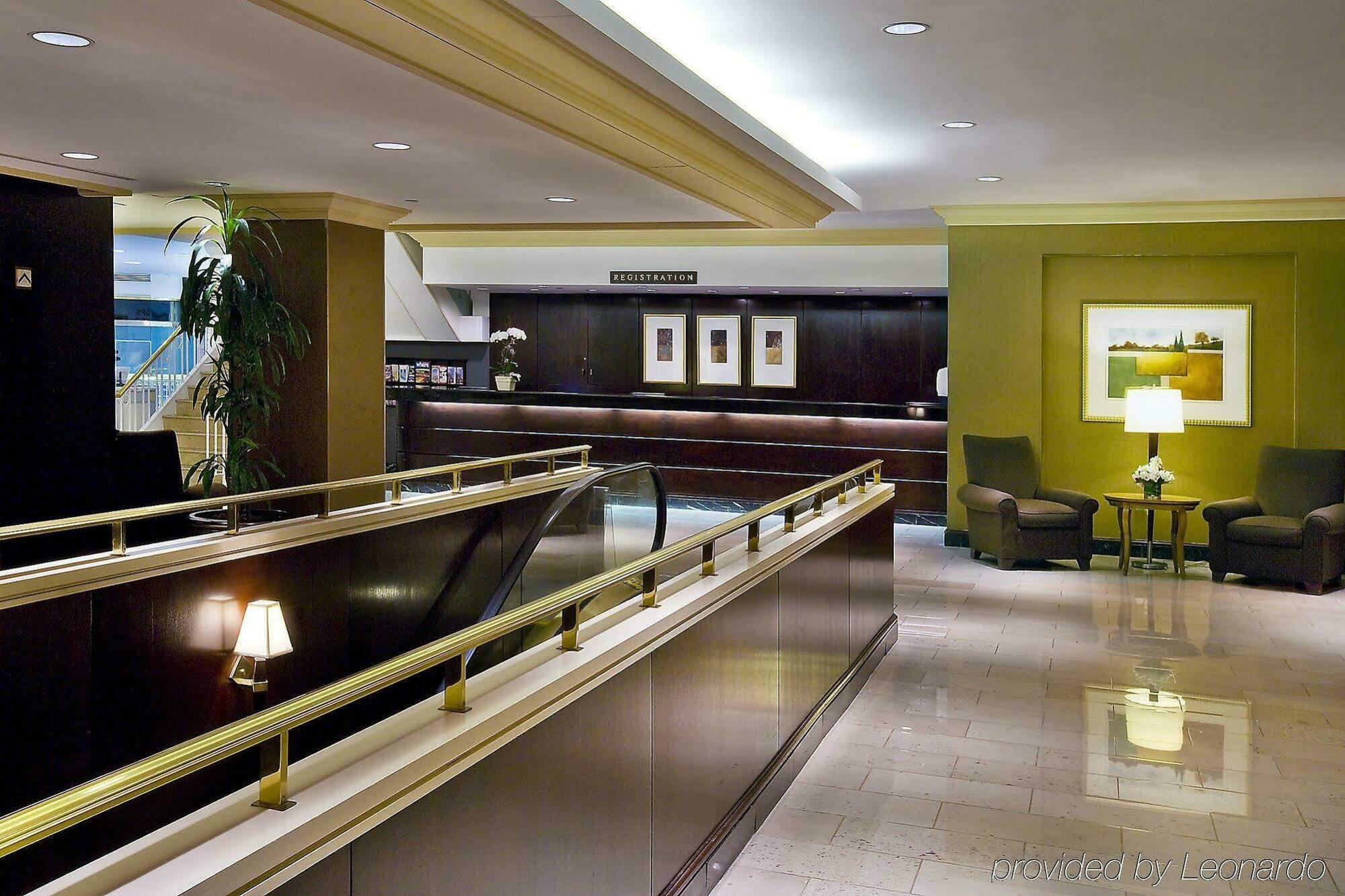 Embassy Suites By Hilton Washington Dc Chevy Chase Pavilion Dalaman gambar